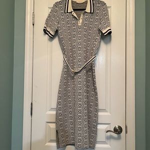 Tory Burch knit dress.  Like new.  Size medium w/ blue and cream chain motif.